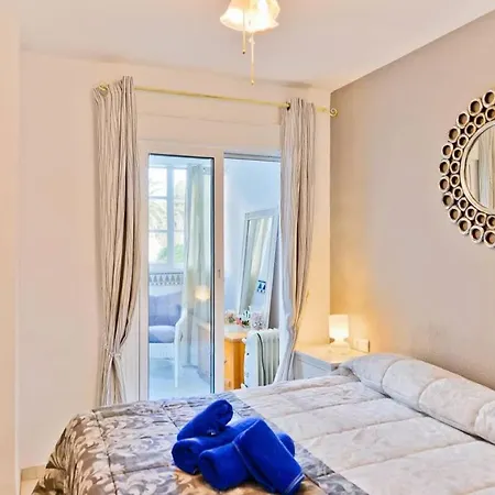 Apartamento Carabeillo 2 *